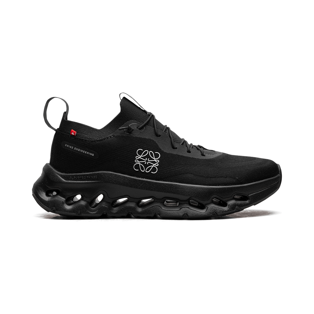 On Running Cloudtilt "LOEWE All Black"