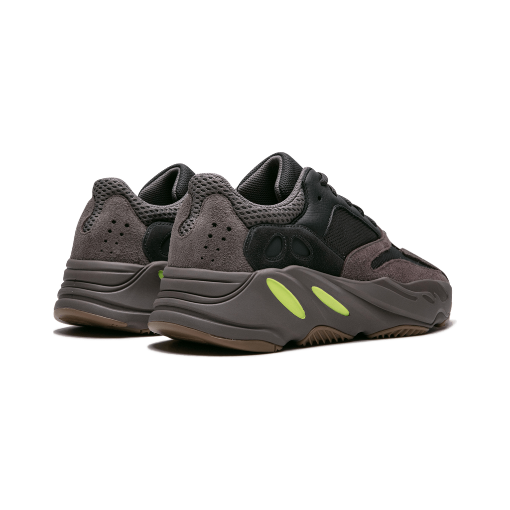 Yeezy Boost 700 "Mauve"