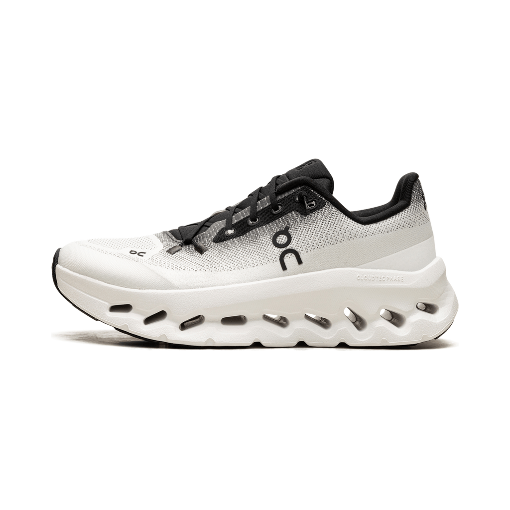 On Running Cloudtilt "Black/Ivory"