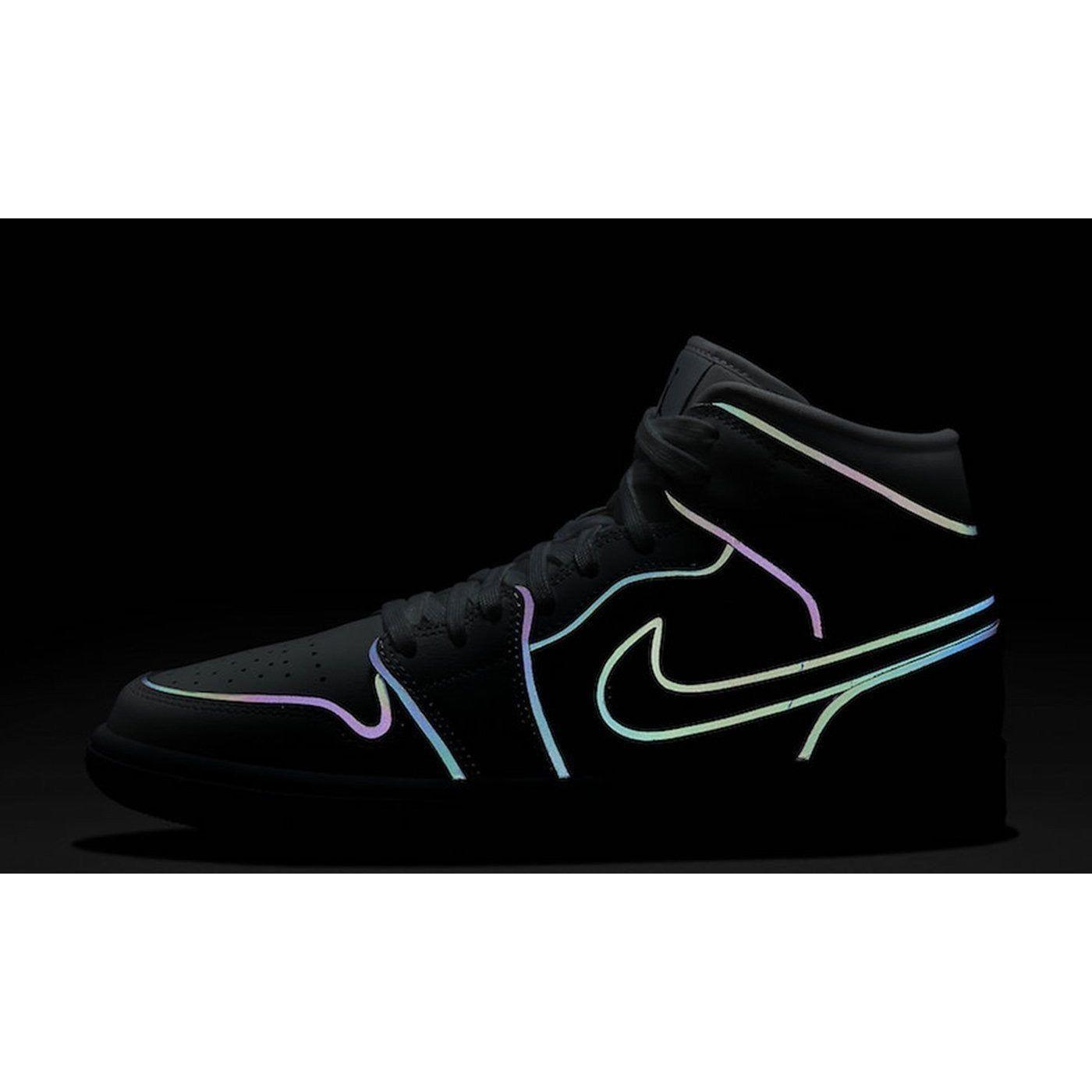 Air Jordan 1 Mid "Iridescent"