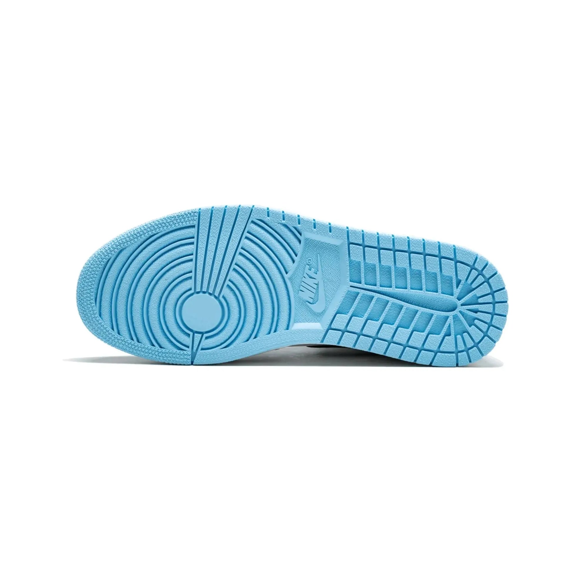 Air Jordan 1 High "UNC Patent Leather”