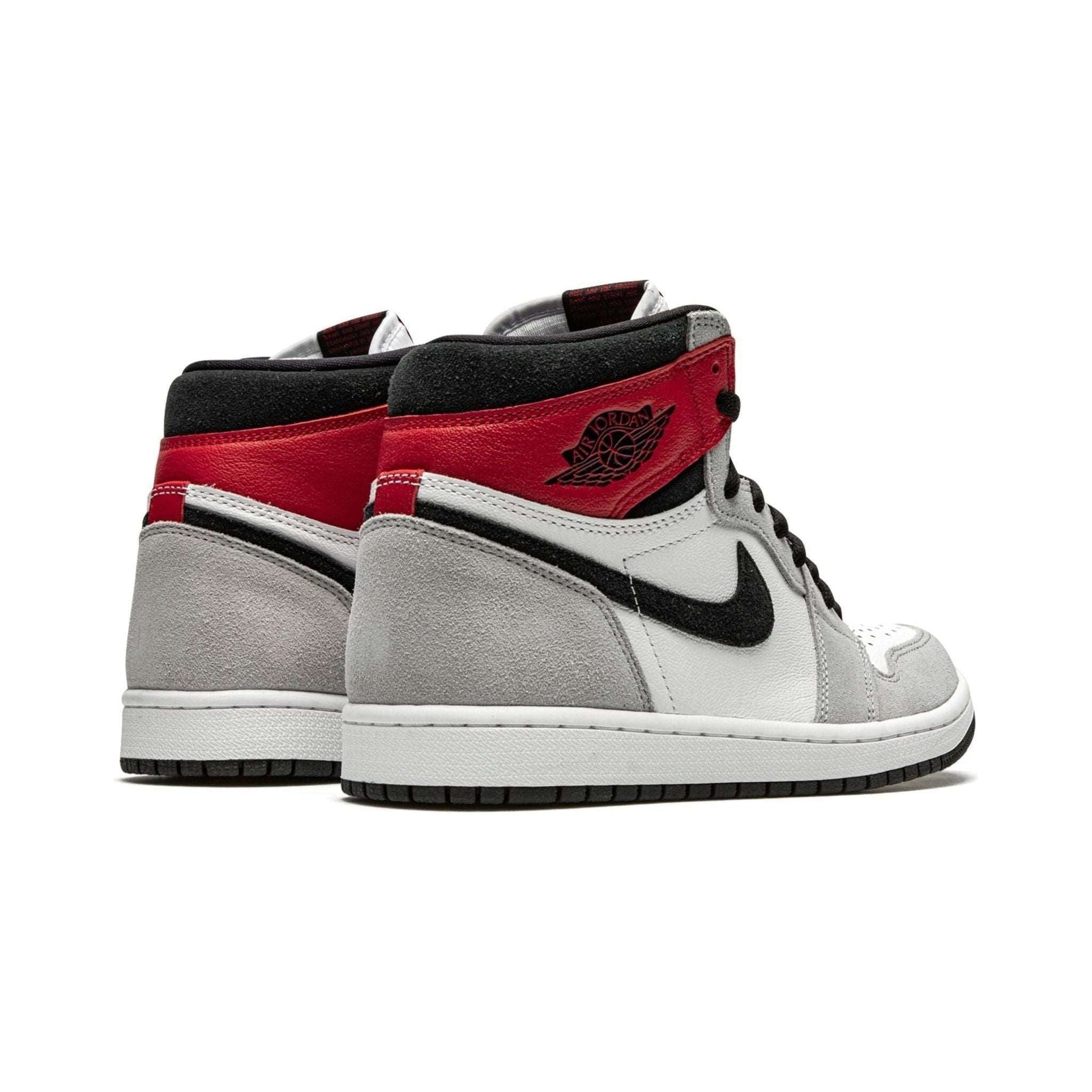 Air Jordan 1  "LIGHT SMOKE GREY"