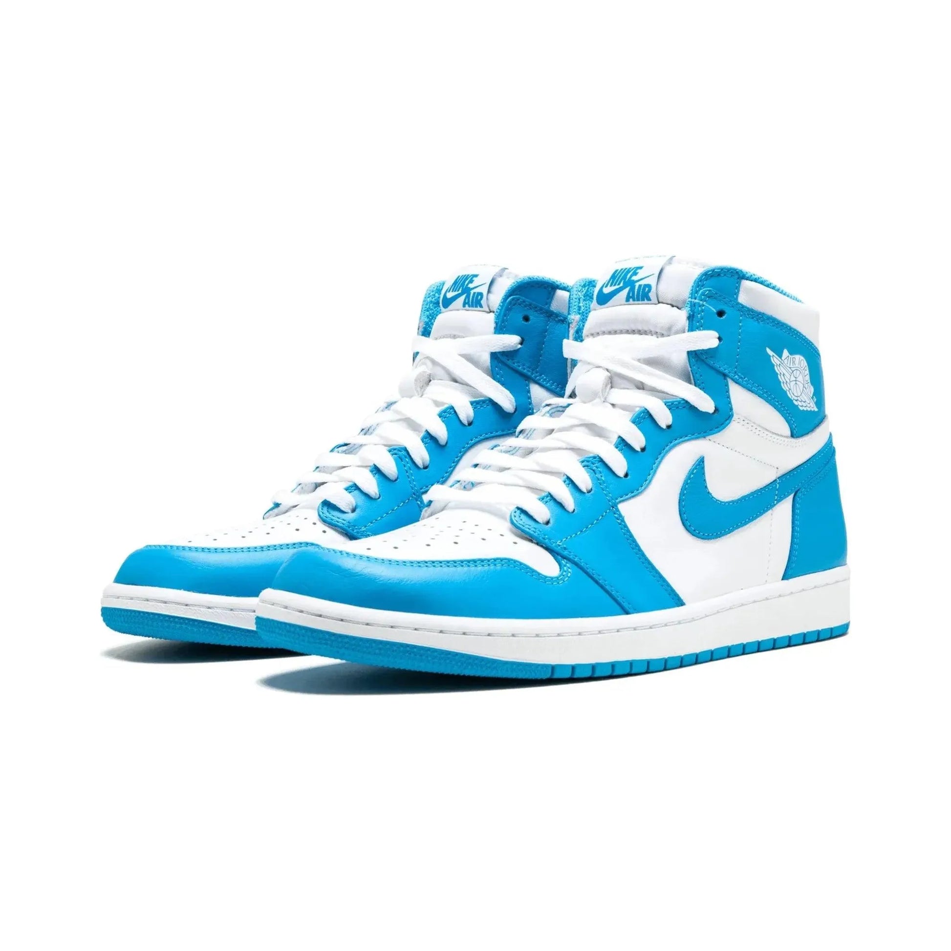 Air Jordan 1 High "UNC"
