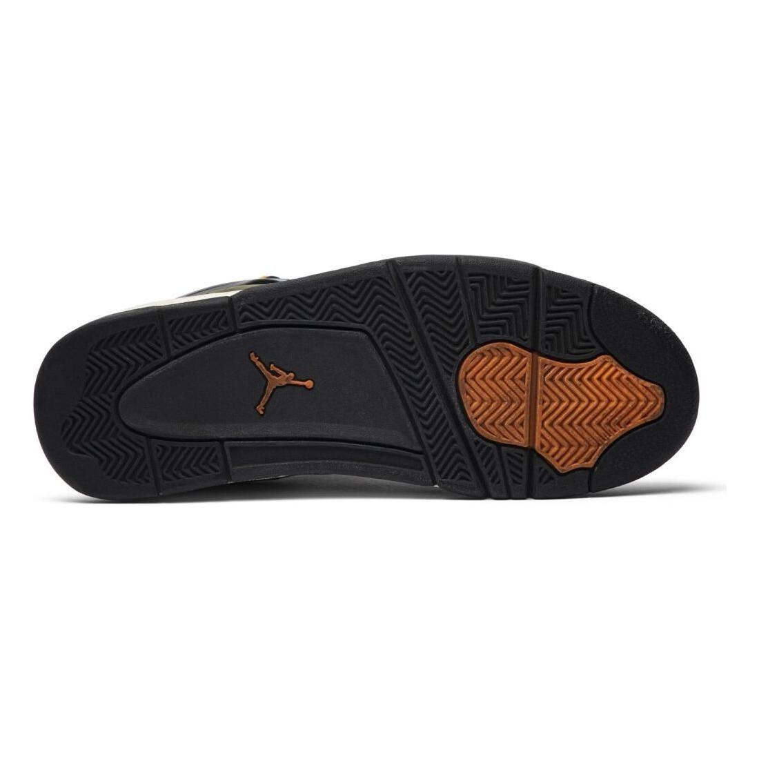 Air Jordan 4 "Undefeated"
